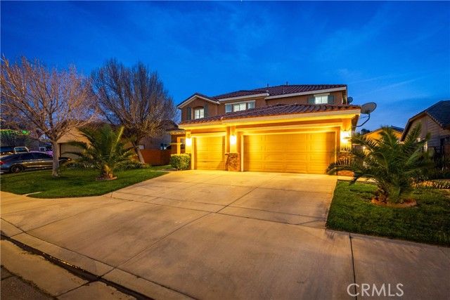 5832 W K-2, Lancaster, CA 93536