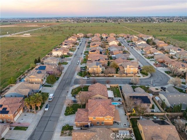 5832 W K-2, Lancaster, CA 93536