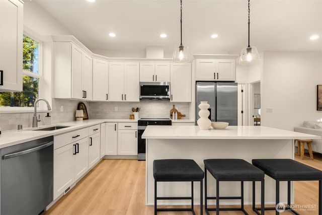 3000 W Martin Road, Shelton, WA 98584