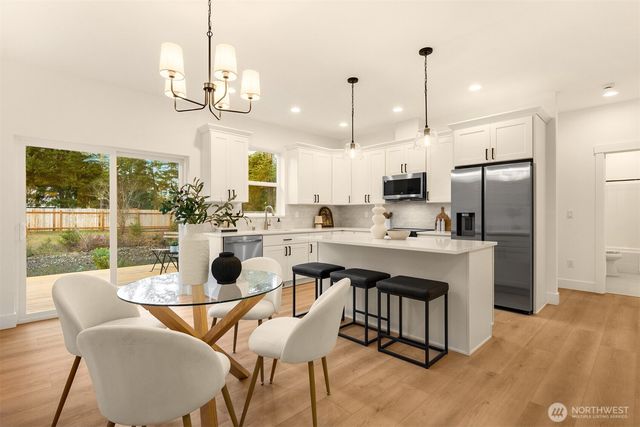 3000 W Martin Road, Shelton, WA 98584