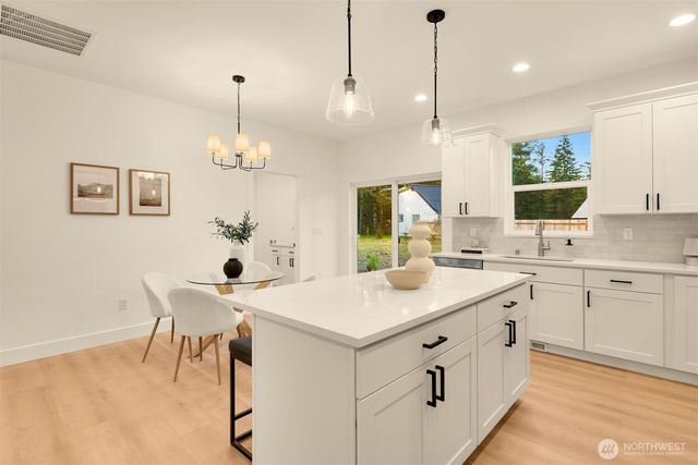 3000 W Martin Road, Shelton, WA 98584