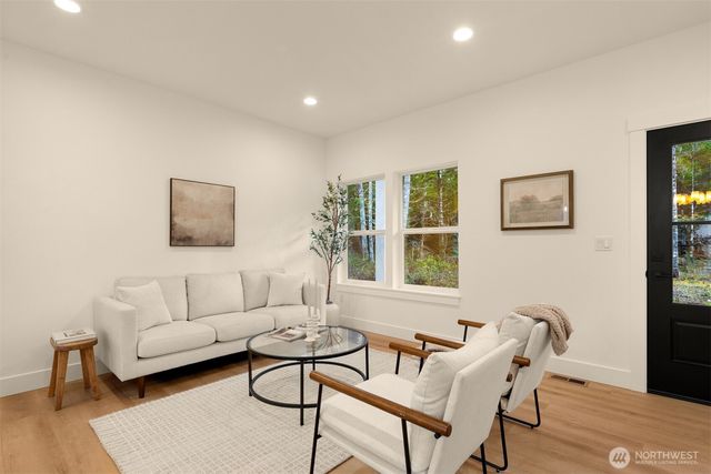 3000 W Martin Road, Shelton, WA 98584