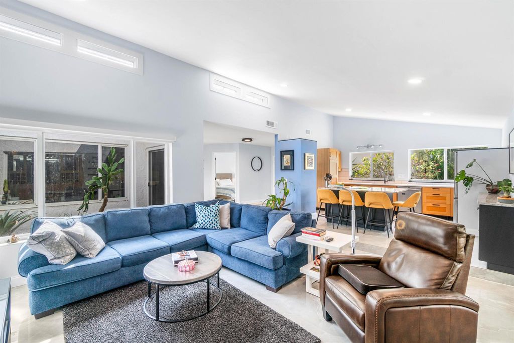 5695 Ainsley Court, Boynton Beach, FL 33437