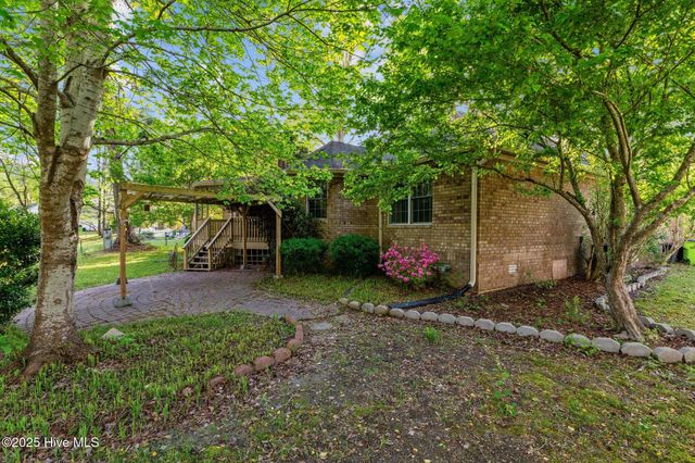 131 Norbury Drive, New Bern, NC 28562