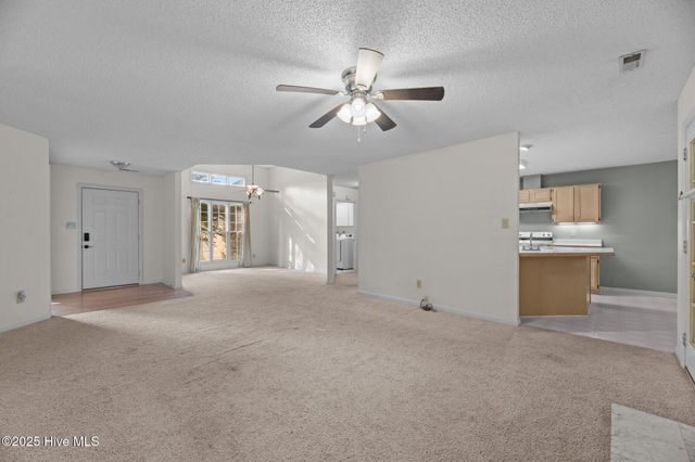 131 Norbury Drive, New Bern, NC 28562