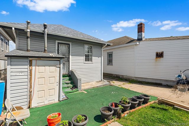 425 Beach 46th Street, Far Rockaway, NY 11691