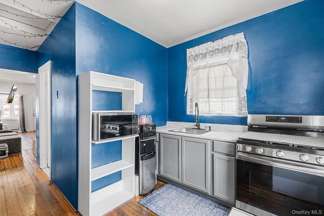 425 Beach 46th Street, Far Rockaway, NY 11691