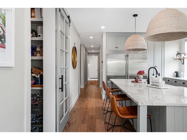 4109 ILLAHE RIVER Ct S, Salem, OR 97302