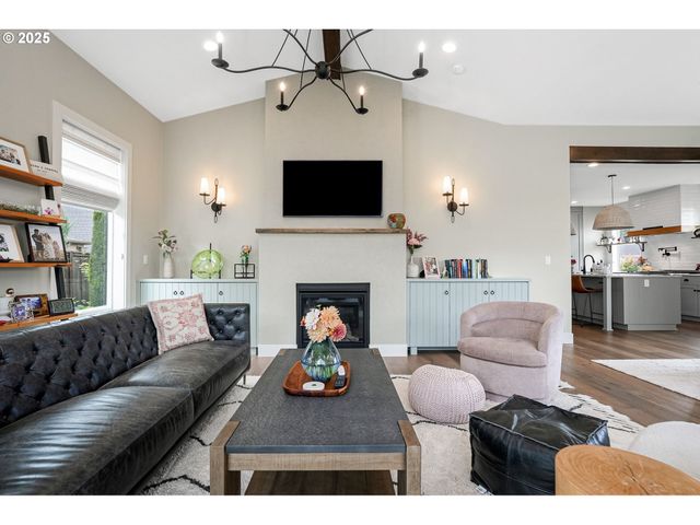 4109 ILLAHE RIVER Ct S, Salem, OR 97302