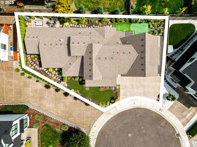 4109 ILLAHE RIVER Ct S, Salem, OR 97302