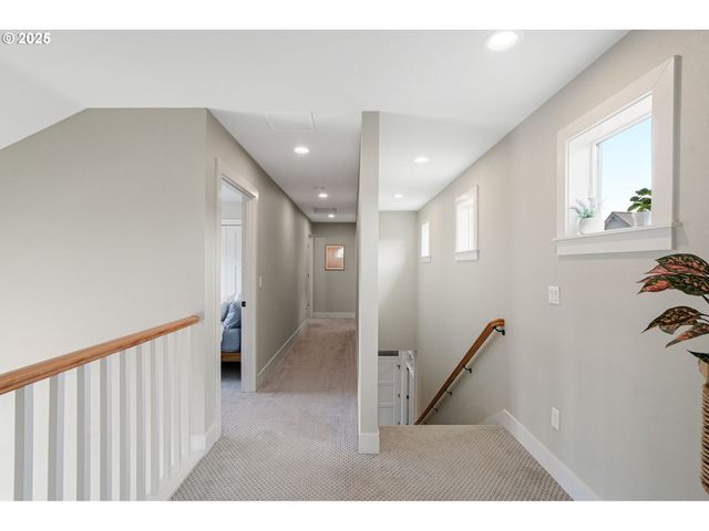 4109 ILLAHE RIVER Ct S, Salem, OR 97302