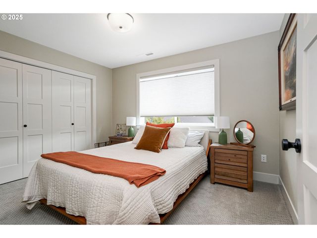 4109 ILLAHE RIVER Ct S, Salem, OR 97302