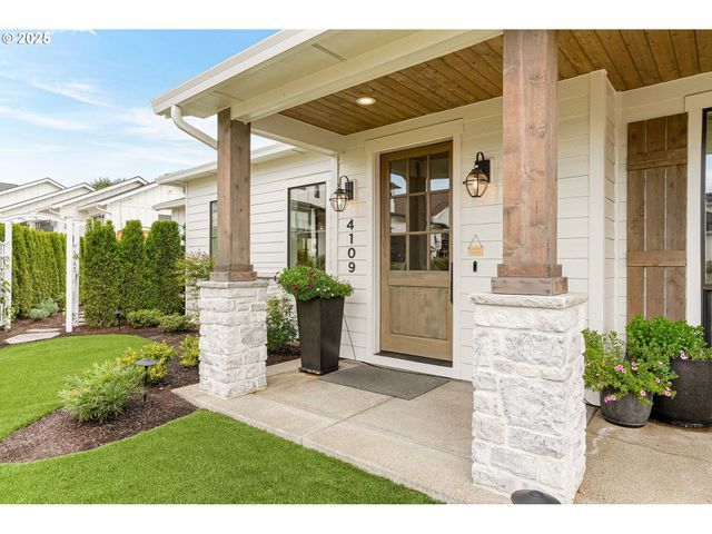 4109 ILLAHE RIVER Ct S, Salem, OR 97302