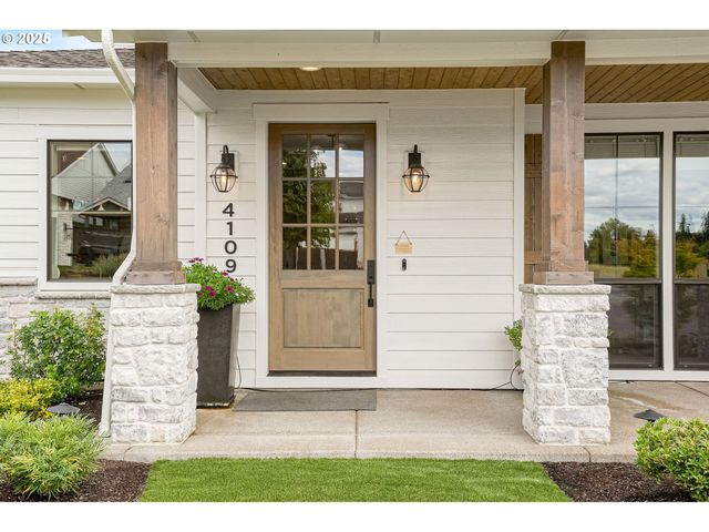 4109 ILLAHE RIVER Ct S, Salem, OR 97302