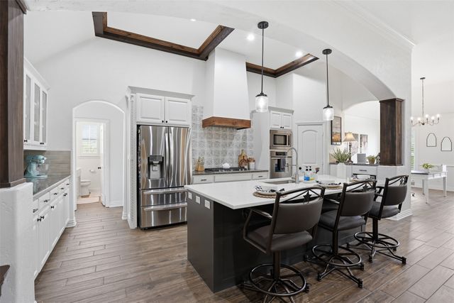 9012 Reata West Drive, Benbrook, TX 76126