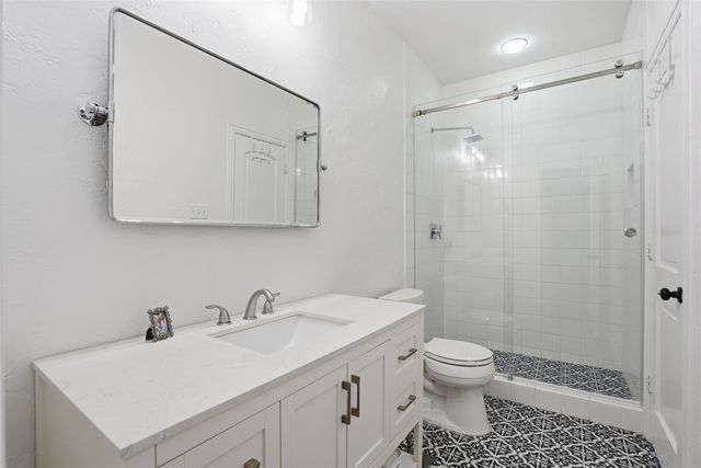 9012 Reata West Drive, Benbrook, TX 76126