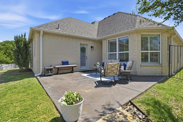 9012 Reata West Drive, Benbrook, TX 76126