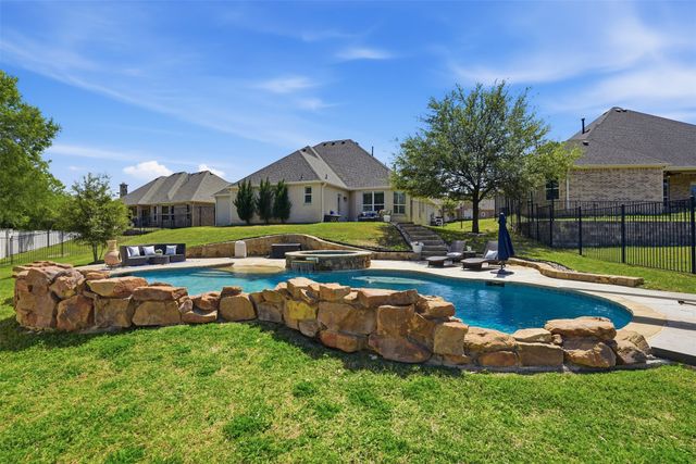 9012 Reata West Drive, Benbrook, TX 76126