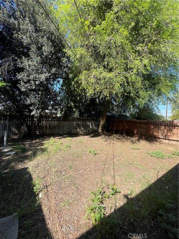 4060 Harrison Street, Riverside, CA 92503