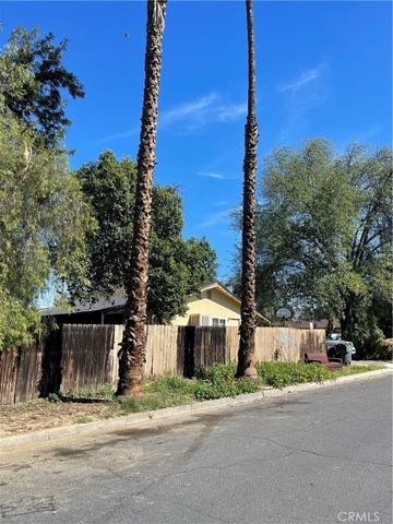 4060 Harrison Street, Riverside, CA 92503