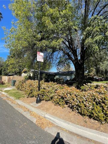 4060 Harrison Street, Riverside, CA 92503