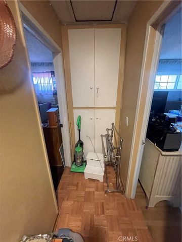 4060 Harrison Street, Riverside, CA 92503