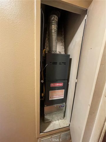 4060 Harrison Street, Riverside, CA 92503