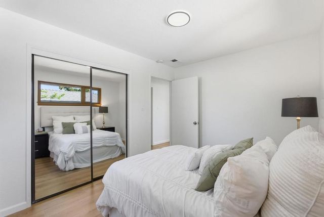 1051 Manhattan Court, Sunnyvale, CA 94087