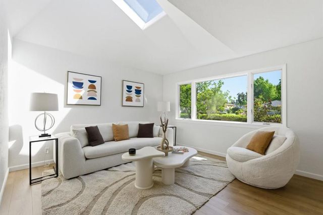 1051 Manhattan Court, Sunnyvale, CA 94087