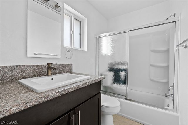 4770 Topaz Street 81, Las Vegas, NV 89121