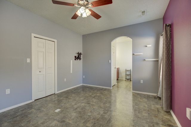 5679 Cold Creek Avenue NW, Albuquerque, NM 87114