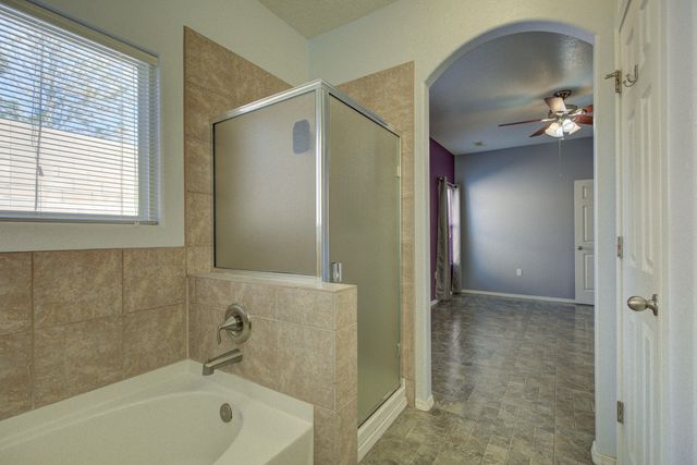 5679 Cold Creek Avenue NW, Albuquerque, NM 87114