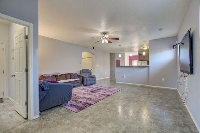 5679 Cold Creek Avenue NW, Albuquerque, NM 87114