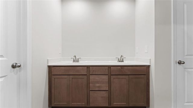 513 Hayes Lane, Canton, GA 30115