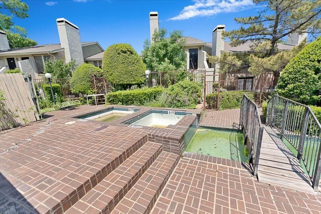 9621 Walnut Street 6106, Dallas, TX 75243