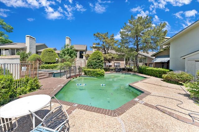 9621 Walnut Street 6106, Dallas, TX 75243