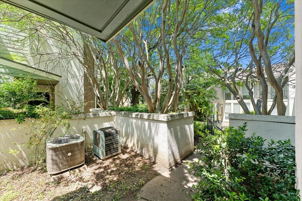 9621 Walnut Street 6106, Dallas, TX 75243