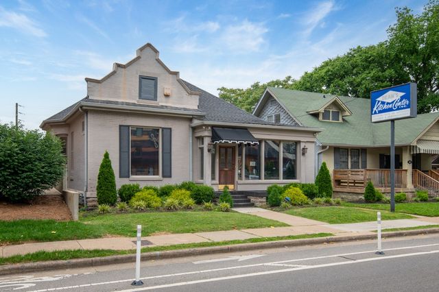 1023 16th Ave, S, Nashville, TN 37212