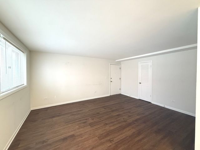 720 N Austin Boulevard GNW, Oak Park, IL 60302