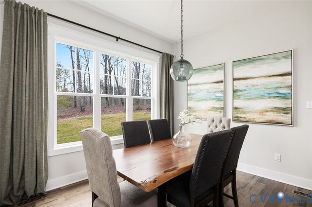 14600 Walthall Dr, South Chesterfield, VA 23834