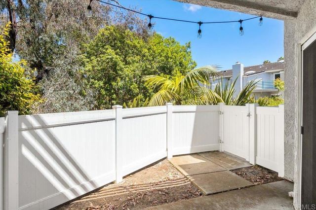 668 Westlake Street, Encinitas, CA 92024