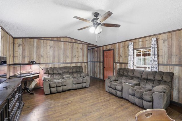 167 NE 212TH AVENUE, Old Town, FL 32680