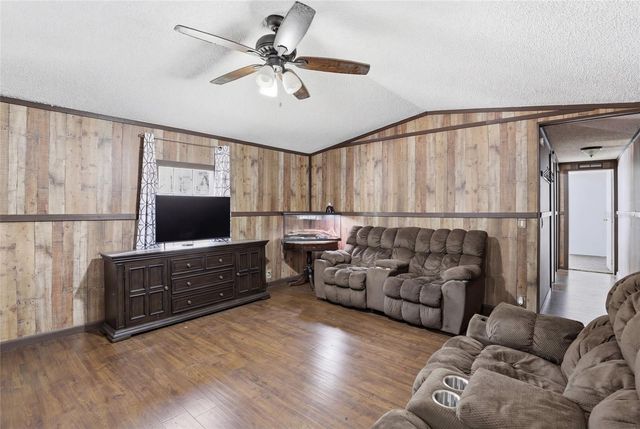 167 NE 212TH AVENUE, Old Town, FL 32680