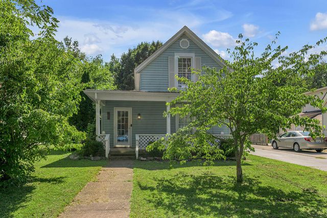 237 W Higgins Street, Midway, KY 40347