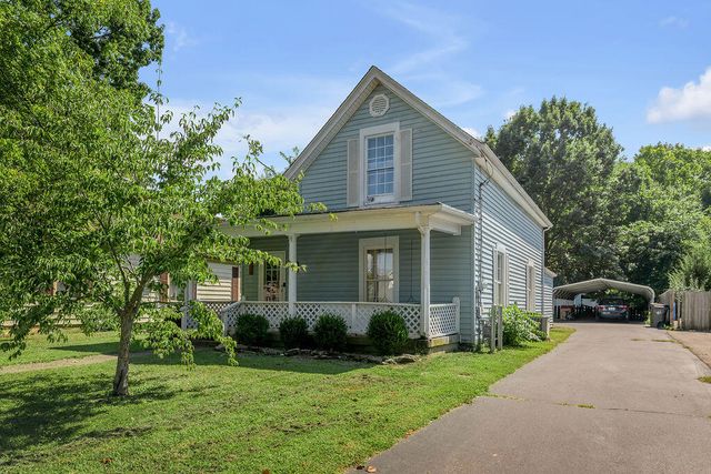 237 W Higgins Street, Midway, KY 40347