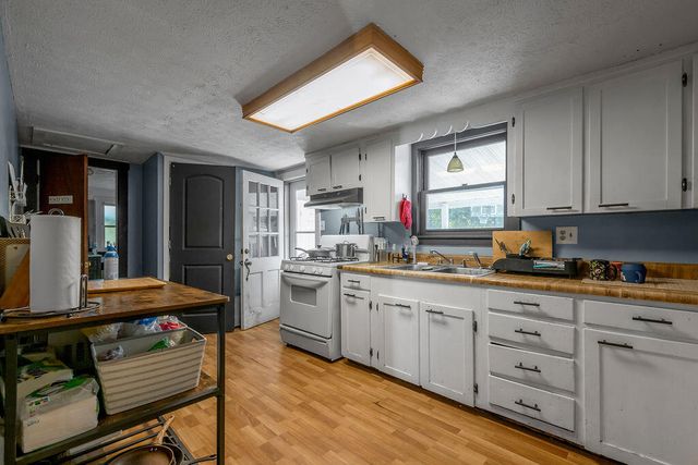 237 W Higgins Street, Midway, KY 40347