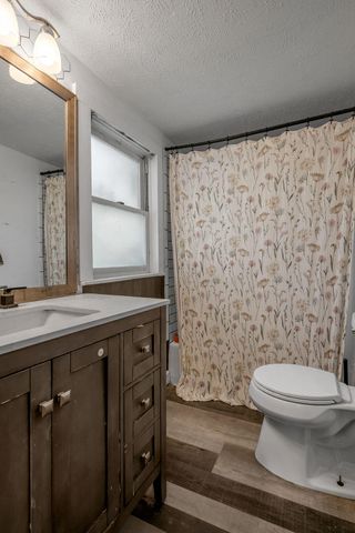 237 W Higgins Street, Midway, KY 40347