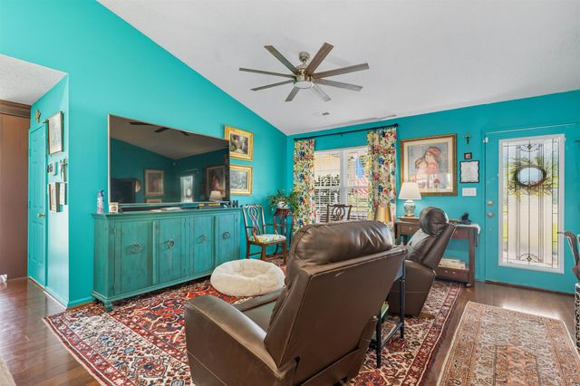 1101 Fox Sparrow Dr., Murrells Inlet, SC 29576