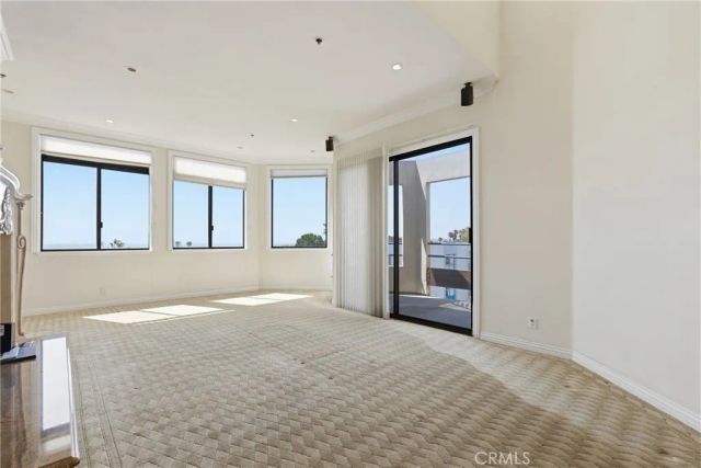 510 The Village 409, Redondo Beach, CA 90277