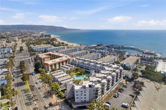 510 The Village 409, Redondo Beach, CA 90277